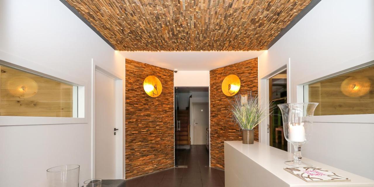 Couleur Basilic Rochefort Exterior foto